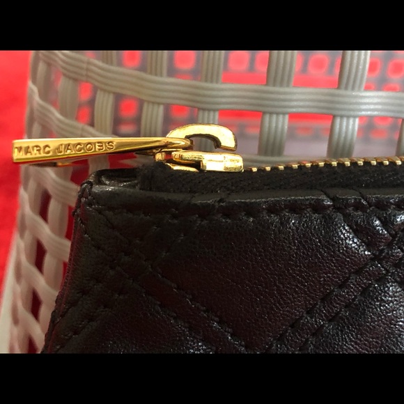 Marc Jacobs clutch - Picture 8 of 11